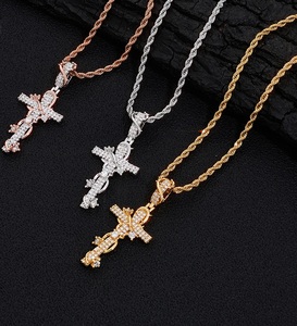 Collier Pendentif Croix en Argent 925 et Moissanite pour Homme, Chaîne Légère Iced Out, Bijou Hip Hop de Luxe, Cadeau pour Homme - Product Image 2
