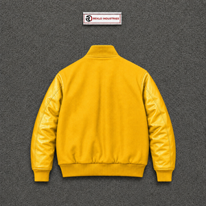 Veste Bomber Varsity Jaune 100% Premium – Maquette Vue Avant avec Boutons Pression – Design Haute Qualité pour Vêtements d'Extérieur Athlétiques Hiver - Product Image 6