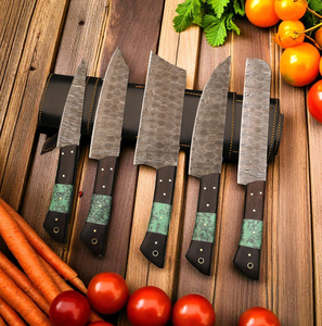 Juego de Cuchillos de Cocina LEGACY BLADES Premium de 5 Piezas, Duraderos y Sostenibles, de Damasco, con Mangos de Madera Ambidiestros, 67 Capas - Product Image 5