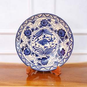 Platos Decorativos de Cerámica Esmaltada Hechos a Mano, Diseños Naturales Pintados a Mano para Decoración del Hogar, Regalos de Boda, Arte - Product Image 1