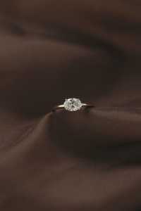 Diamond <b>Engagement</b> <b>Rings</b> 14k 18k Solid Gold East West <b>Oval</b> Cut Lab Grown Prong Set 1.5mm Luxury Solitaire Wedding Band Wholesale - Product Image 4