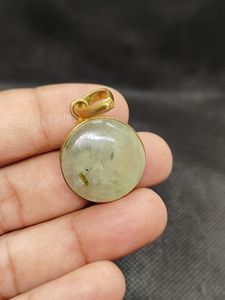 Colliers et pendentifs en préhnite, designs chics, cristaux pour femmes, pendentifs en laiton, vente en gros, accessoires de mode américains, bijoux - Product Image 3