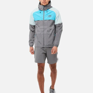 Vêtements de style de vie actif confortables avec un ensemble de shorts coupe-vent en tissu doux pour les aventures estivales - Product Image 4