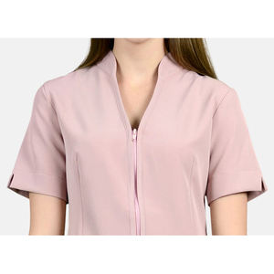 เสื้อทูนิคแขนสั้นผ้าคอตตอนผสมสแปนเด็กซ์ปักโลโก้ตามสั่ง สำหรับพนักงานนวดแผนไทย สปา ร้านเสริมสวย โรงแรม และงานบริการต่างๆ - Product Image 2