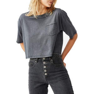 Camiseta de Punto para Mujer, Cuello Redondo, Manga Corta, Diseño Tejido a Rayas Grises, con Bolsillo, Corte Regular, Informal, para Todas las Temporadas - Product Image 3