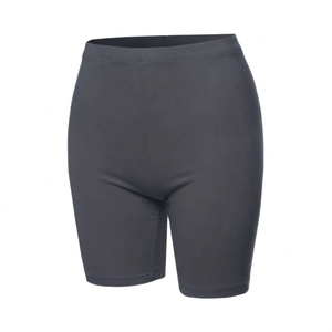 Shorts de sport rouges taille haute en tricot de spandex et polyester respirant, coupe ajustée, taille élastique, couleur unie pour femme - Product Image 2