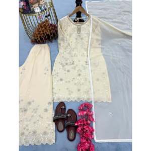 Conjunto de Traje de Mujer de Georgette Sintética Pesada, Top Puro, Pantalones Plazzo y Dupatta para Fiestas - Product Image 1