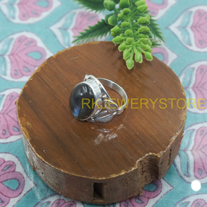 Anillo de Labradorita Natural Hecho a Mano con Plata de Ley 925, Anillo Ovalado con Cabujón, Joyería Boho Vintage, Regalo para Hombre - Product Image 4