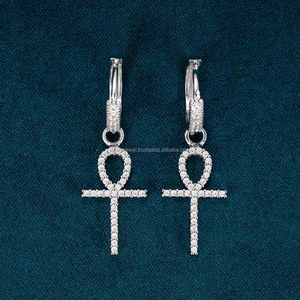 Pendiente de tuerca de una sola piedra con clase para hombre, pendiente de diamante de moissanita VVS de plata de ley con forma cuadrada grande, pendiente de hip hop - Product Image 1