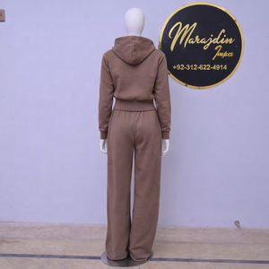 Conjunto de dos piezas de chándal Umer de longitud completa, fabricado por Marajdin Impex - Product Image 4