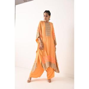 Ensemble Kaftan Sorbet Orange Brodé Main Entièrement Orné de Paillettes Géométriques Intéressantes sur le Devant et le Dos, Pantalon Large en Crêpe et Sous-vêtement en Coton - Product Image 1