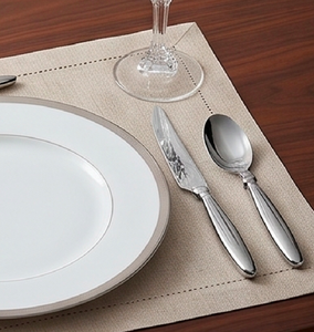 Juego de cubiertos minimalista de acero inoxidable con acabado de alto brillo, apto para lavavajillas, para vajilla de boda. - Product Image 6