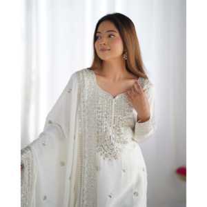 ชุดเสื้อผ้าพลาซโซและดูแดตตาที่สวยงามมีลำดับงานปักขนาด XL - Product Image 1