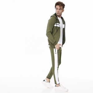 Latest Design Cheap Custom Gym Slim Fit <b>Plain</b> <b>Tracksuit</b> Winter Sport Men's Track Suits Wholesale - Product Image 1