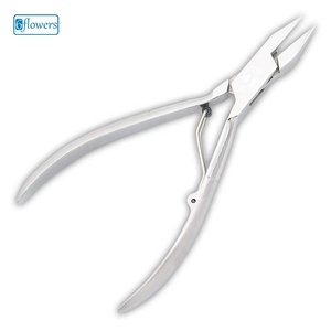 Cortacutículas Profesional de Seis Puntas (Cuchillas Rectas) con Resorte de Alambre, Herramienta Manual para Manicura/DIY - Product Image 1