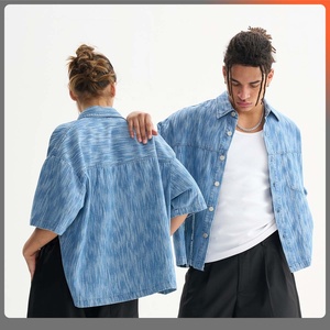 Camisa vaquera de bolsillo de gran tamaño para hombre, manga corta con botones de Metal, estilo Hip Hop, ropa de calle, serigrafía en blanco, cuello alto - Product Image 5