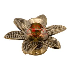 Vela T Light Holder Metal Vela Pilar Decoración de mesa y para el hogar Hoteles y restaurantes Decoración - Product Image 5