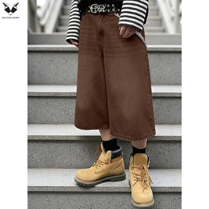 Prix de gros : Shorts en jean Y2K esthétique pour hommes, style rétro streetwear, coupe ample, jambe large, avec logo personnalisé - Product Image 4