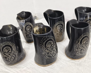 Jarra Vikinga Grabada a Mano de Alta Calidad, Edición Especial con Tema de Amor, Original - Product Image 5