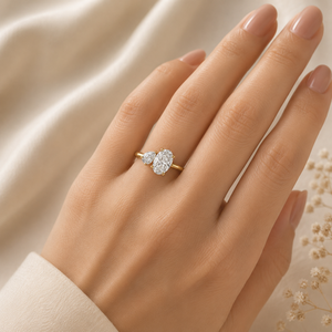 Superbe bague en diamant de laboratoire taille ovale et poire, en argent 925 et or 9kt, 14kt, 18kt, pour femme, idéale comme bague de fiançailles - Product Image 2