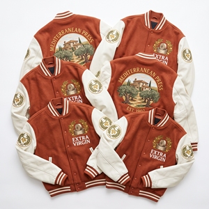 Fabricant de vestes de baseball personnalisées, veste de baseball en laine vert olive avec manches en cuir brun, broderie Heron Cattail, veste varsity letterman - Product Image 6