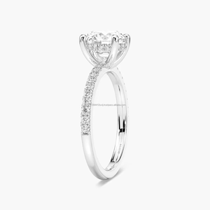 Bague de fiançailles pour femme en or blanc 14 carats avec diamant de laboratoire certifié IGI, taille ronde, 2 carats, halo caché minimaliste - Product Image 3