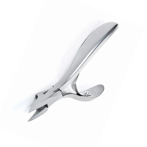 Nouvelles Pince à Cuticules Professionnelles en Acier Inoxydable à Prix Abordable, Conception Personnalisée, Coupe-Cuticules en Acier Inoxydable - Product Image 4