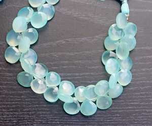 Cuentas de Gemas Naturales de Esmeralda, Rubí y Zafiro Multicolor de Corte Brillante Zubeda Gems para la Fabricación de Joyas al por Mayor, Rajasthan - Product Image 1