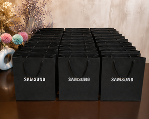 Premium Imported Bleached <b>Paper</b> Shopping Bags Custom Logo Luxury <b>Paper</b> Carry Bags Wholesale Packaging Supplier - Product Image 2