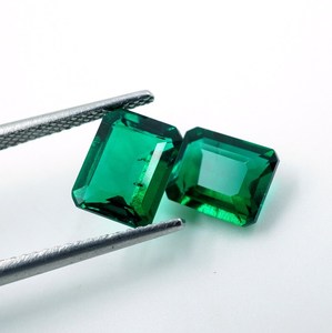 พลอย HAYAAT GEMS มรกตเพาะเลี้ยงทรงคุชชั่นเจียระไน น้ำหนัก 2.85 กะรัต (8x6x3.5 มม.) สำหรับทำเครื่องประดับ - Product Image 2