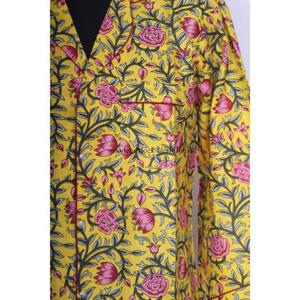 Tunique indienne écologique, lavable, respirante, coupe ample, col en V profond, manches longues, boutonnée, imprimé floral numérique - Product Image 3