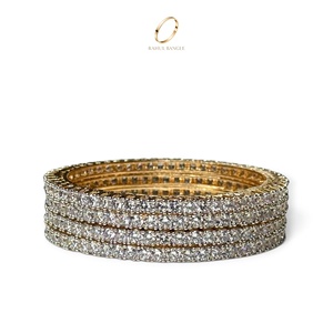 Bracelet de luxe en laiton plaqué or avec pierres argentées et diamants américains de style cachemire pour femme, bijoux de mariée indiens en gros - Product Image 3