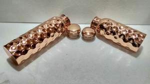 Botella de Agua de Cobre Martillado para Marcas de Marca Privada, Botella de Hidratación con Logotipo Personalizado para Tiendas Minoristas de Bienestar y Estilo de Vida - Product Image 5