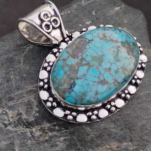 จี้ห้อยคอเทอร์ควอยซ์ธรรมชาติ ดีไซน์คลาสสิก เงินแท้ 925 ชุบทอง 24K รับรองโดย IGI งานแฮนด์เมด ของขวัญสำหรับผู้หญิง - Product Image 6