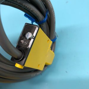 2 BANNER MINI BEAM SM312FV SENSOR FIBER OPTIC - อุปกรณ์และอะไหล่เซมิคอนดักเตอร์ระดับโลกที่เชื่อถือได้ - Product Image 4