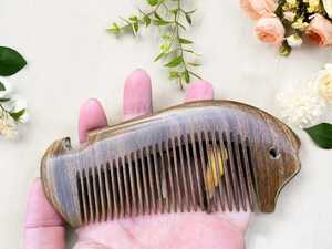 Peigne en bois naturel de haute qualité, écologique, avec taille personnalisable pour un usage domestique et quotidien, artisanat naturel - Product Image 2