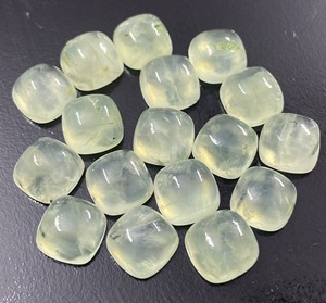 Cabujón de Prehnita Natural en Forma de Cojín, Gema Verde para Fabricantes de Accesorios Hechos a Mano, Suministro al por Mayor - Product Image 2