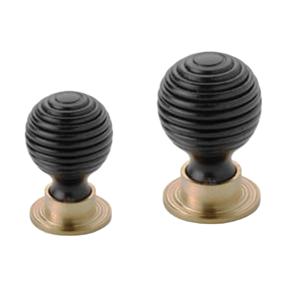 Boutons de porte en marbre massif, poli haute brillance, couleur, forme et taille personnalisées, fabriqués en Inde - Product Image 1