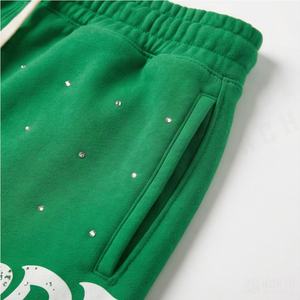 Shorts de survêtement épais pour homme, style streetwear, avec cordon de serrage, appliqué vintage, bords coupés, délavé à l'acide et broderie de patchs, pour un style optimal - Product Image 5