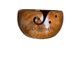 Cuenco de hilo de palisandro hecho a mano para tejer ganchillo cuenco de almacenamiento para bobinadora de hilo accesorios de gancho - Product Image 1