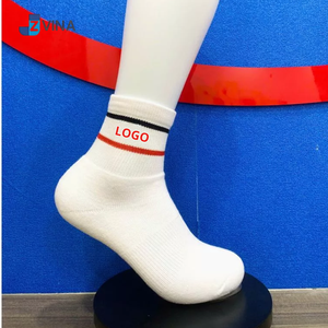 Chaussettes courtes personnalisées avec logo, rayées blanches, respirantes, tricotées pour adultes, usage quotidien décontracté - Product Image 4