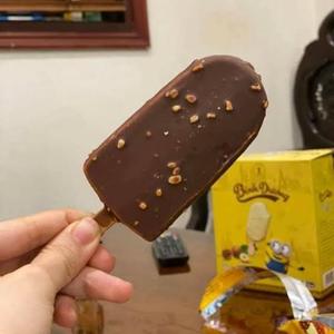 ช็อกโกแลตมะม่วงแช่แข็งพรีเมียมแบบก้อน |   ขนมผลไม้เขตร้อนแสนหวานสำหรับร้านค้าปลีกและธุรกิจบริการอาหาร - Product Image 1