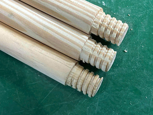 Mango de Escoba de Madera de Pino Natural, Palo de Madera Duradero para Reemplazo de Mopa, Herramientas de Limpieza para Uso Doméstico y Comercial - Product Image 4