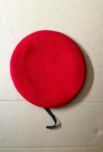 หมวกเบเรต์คุณภาพสูงแบบกำหนดเองสำหรับขายส่ง ออกแบบหมวกเบเรต์สำหรับทุกเพศ รับผลิตแบบ OEM ODM สำหรับงานพิธี - Product Image 4