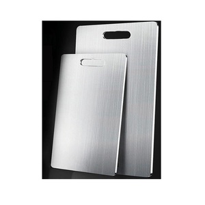 Tabla de Cortar de Metal, Tabla de Cortar de Acero Inoxidable de Grado Alimenticio, Tabla de Cortar de Acero de Primera Calidad para Cocina - Product Image 1