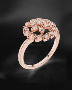 Anillo de promesa en forma de corazón romántico de oro de 14 quilates Sharon McSweeney para mujer chapado en oro con perfecto para aniversario - Product Image 1