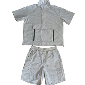 Ensemble de survêtement pour homme personnalisé, respirant, en polyester et nylon, coupe-vent, deux pièces, avec fermeture éclair - Product Image 1