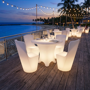 Ensemble <span class=keywords><strong>de</strong></span> meubles LED 1 table et <span class=keywords><strong>4</strong></span> <span class=keywords><strong>chaises</strong></span>, mobilier <span class=keywords><strong>de</strong></span> salon lumineux commercial, table et sièges lumineux RGB pour événements, fêtes, mariages, extérieur - Product Image 1