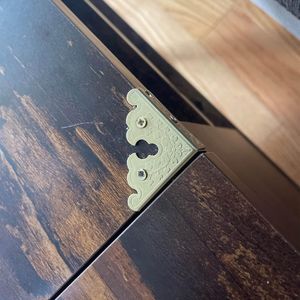 4 Pezzi Protezioni Angolari Decorative Stile Retrò per Cornici, Album, Scatole di Gioielli, Scatole Regalo in Legno - Product Image 5