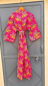 ชุดคลุมกิโมโนผ้าฝ้ายลายเพสลีย์สีชมพู สำหรับคลุมชายหาด - Product Image 6